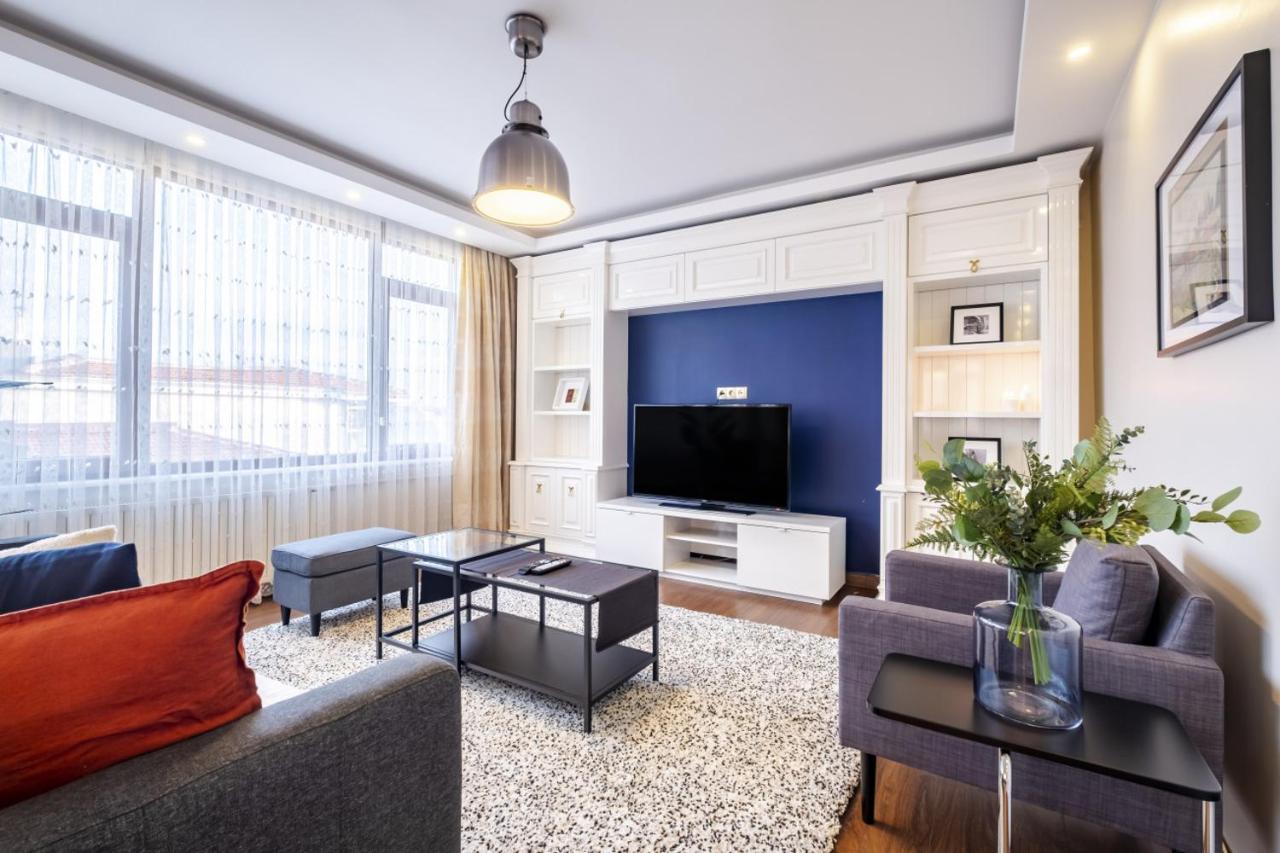 شقة Captivating Flat With Balcony Near Besiktas Pier اسطنبول المظهر الخارجي الصورة