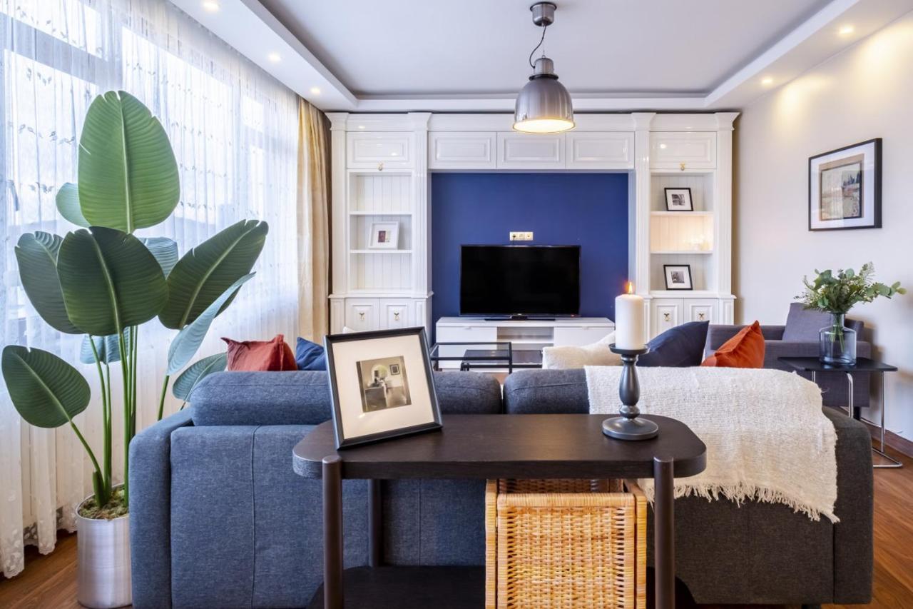 شقة Captivating Flat With Balcony Near Besiktas Pier اسطنبول المظهر الخارجي الصورة
